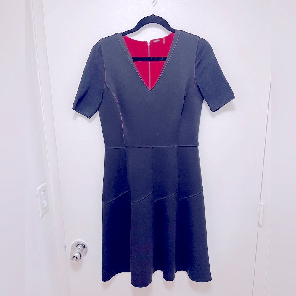 Elie Tahari black scuba red interior dress